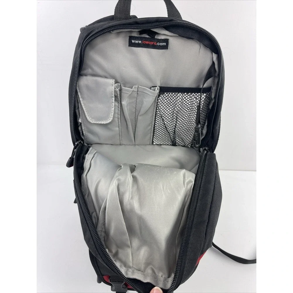 Lowepro Fastpack 100 Black and Red Camera Backpack‎ Bag EXCELLENT conditon